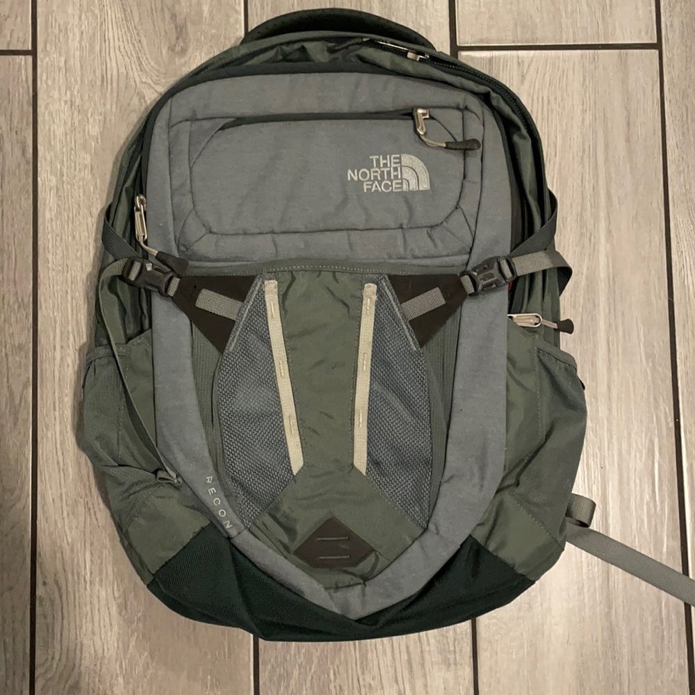 The North Face Recon women’s backpack